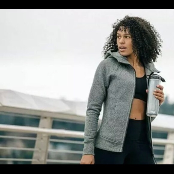 CamelBak Peak Fitness Chill Insulated Water Bottle 24 Oz Black/silver - Picture 4 of 5